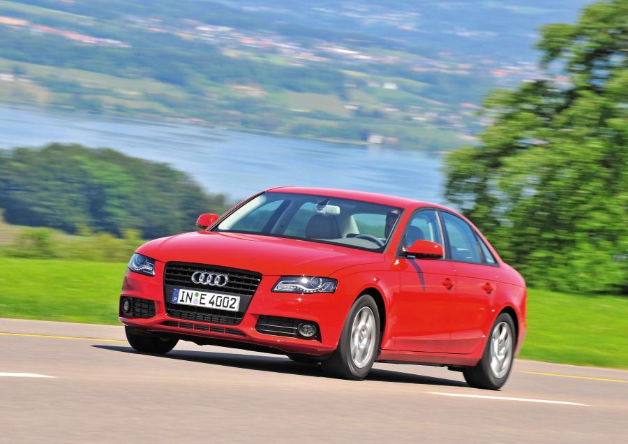  Audi A4 2.0 TDIe Sedan (B8, 8K) 2009 года  (WW) (фото 2 из 34)